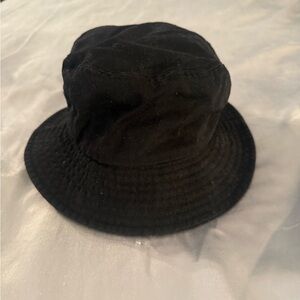 Black Bucket Hat